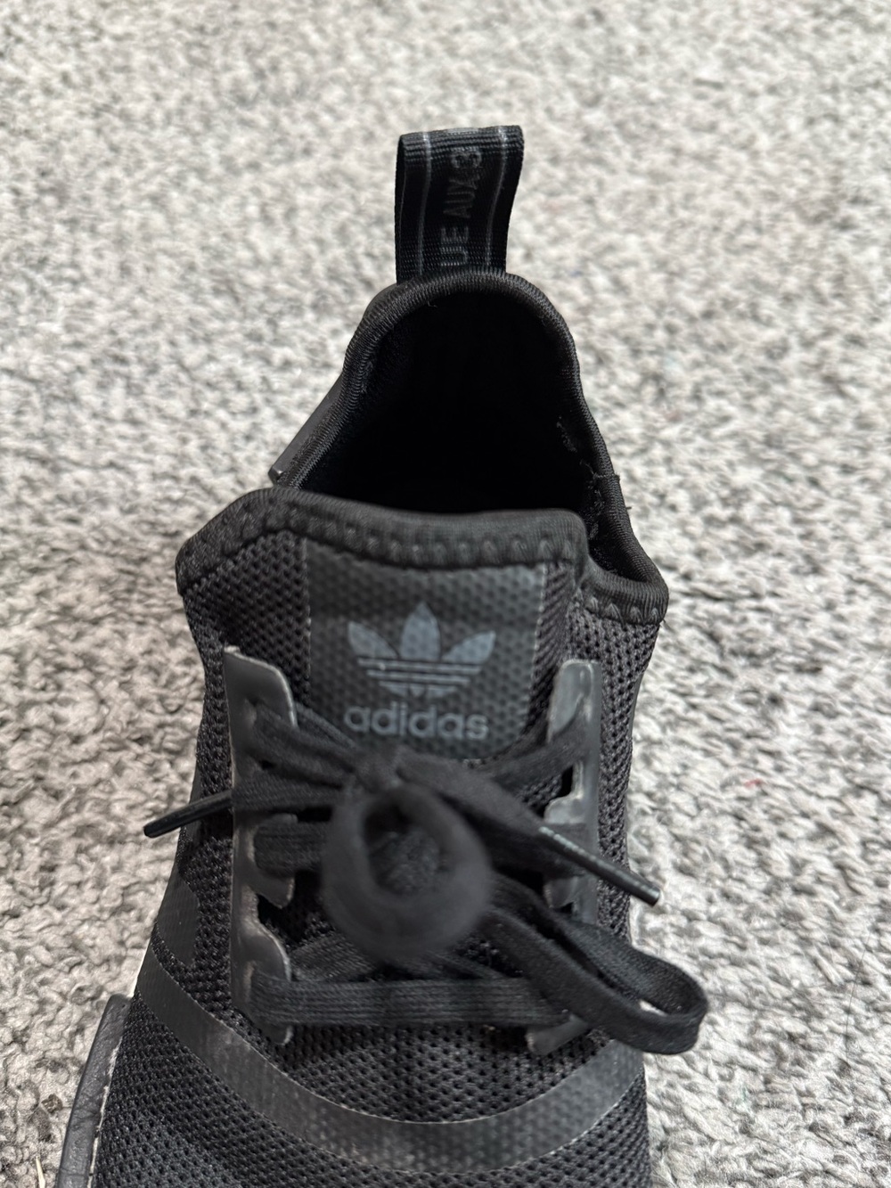 Adidas NMD R1s - Picture 7 of 8